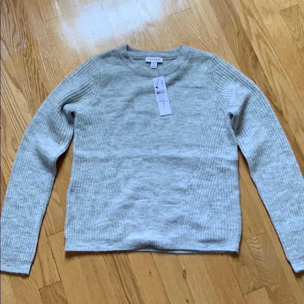 Grey fitted fuzzy cozy sweater